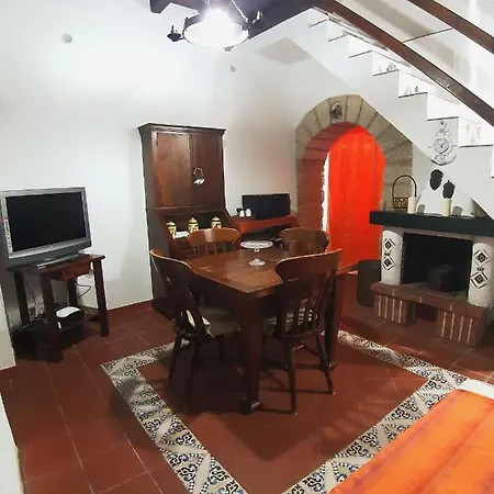 Lejlighed A Casa Di Ele Cefalù